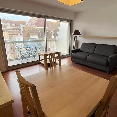 Studio Avec Balcon En Centre-Ville Et A 1Min De La Plage Apartment Le Touquet